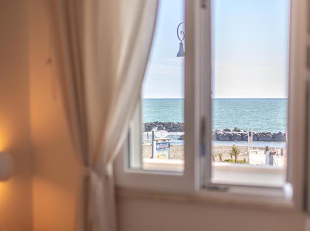 피우미치노 Casa Mira Luxury Sea House Fco Airport 아파트 외부 사진